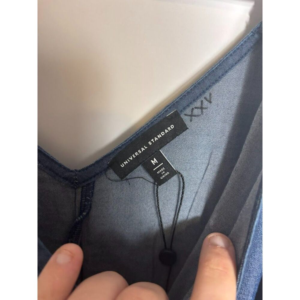 Universal Standard Dress Women's Size 18/20 Medium Blue Chambray Midi Tiered NWT - Picture 4 of 6